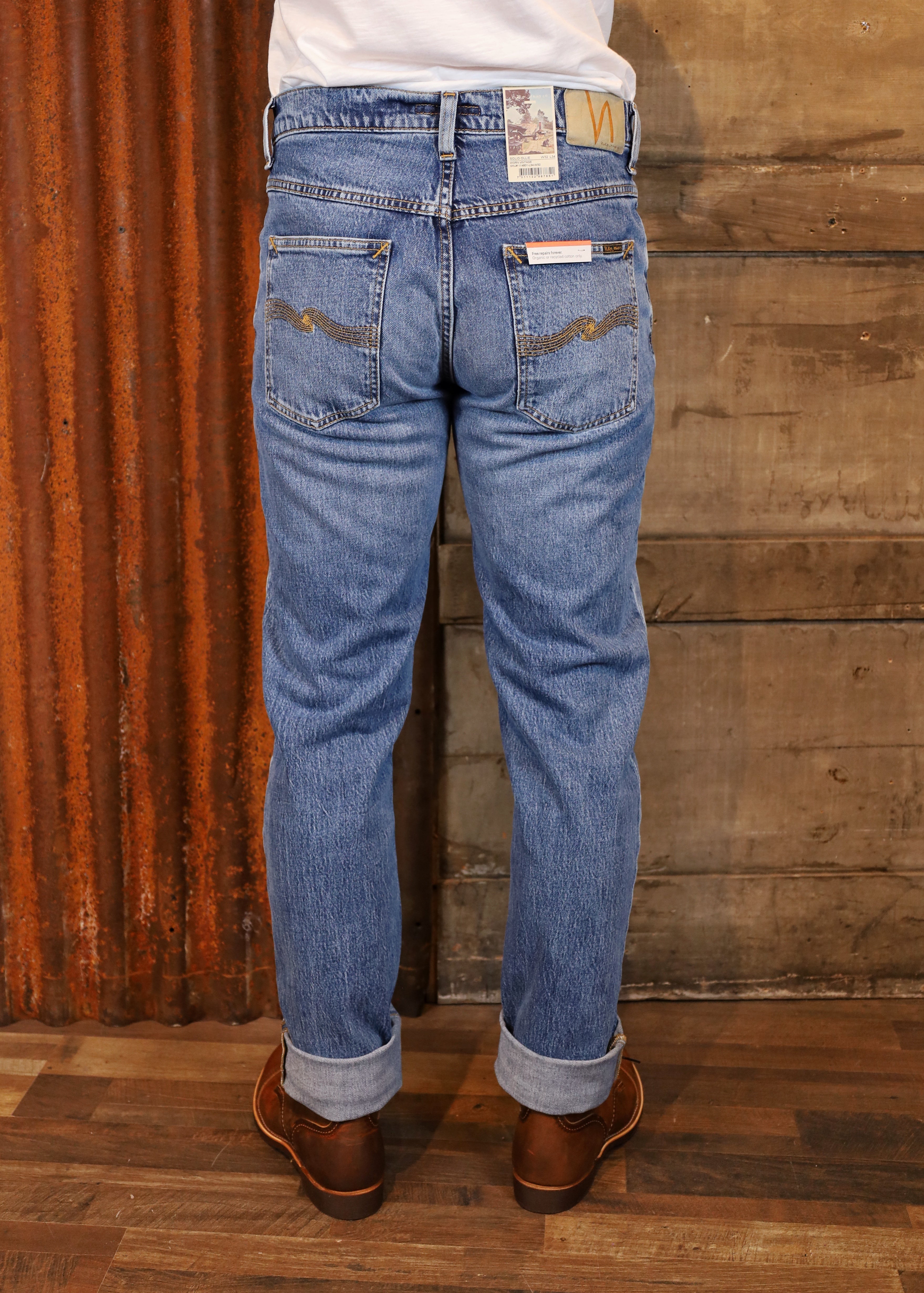 Solid Ollie Worn Vintage