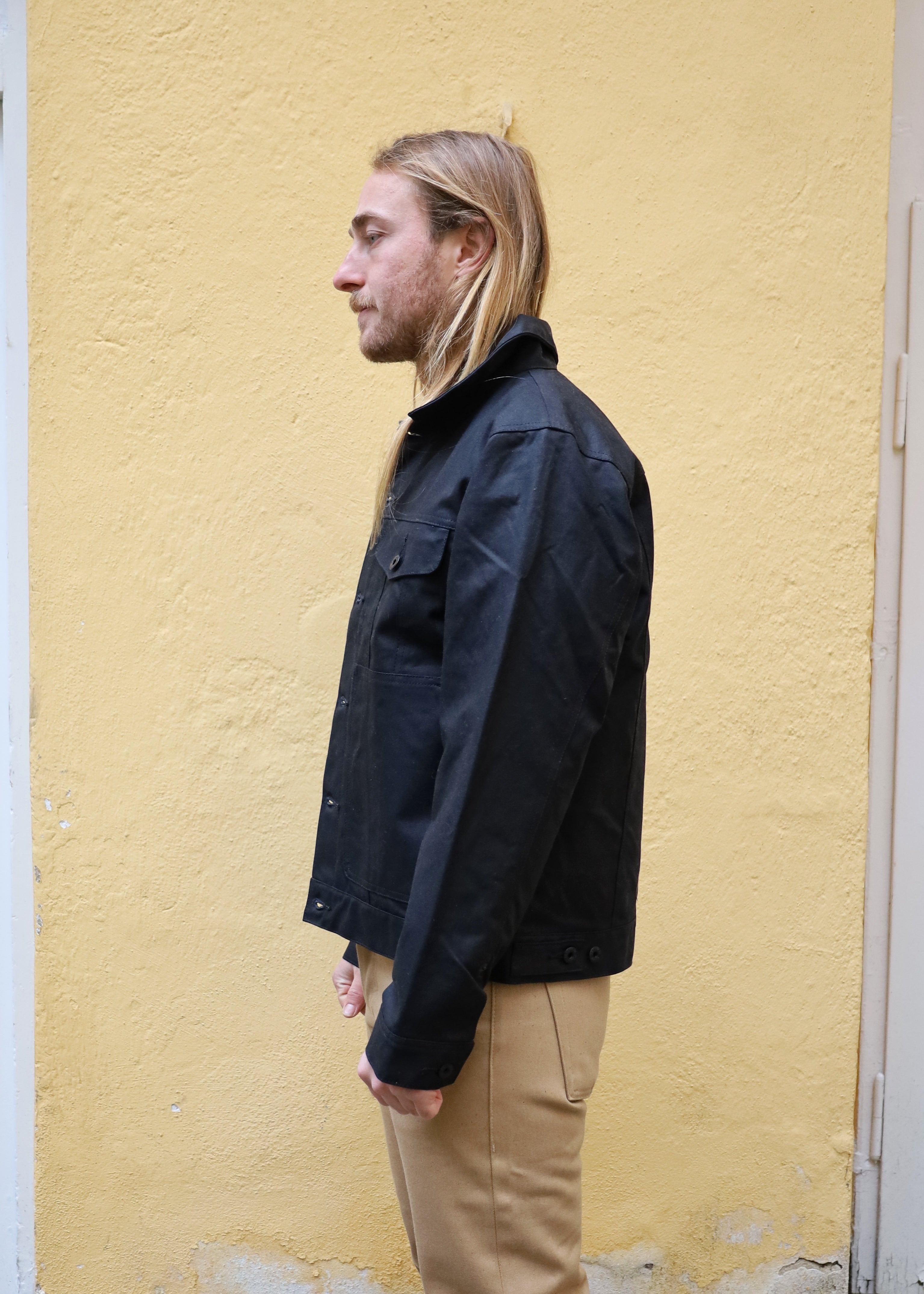 Short Lined Cruiser 001 Black