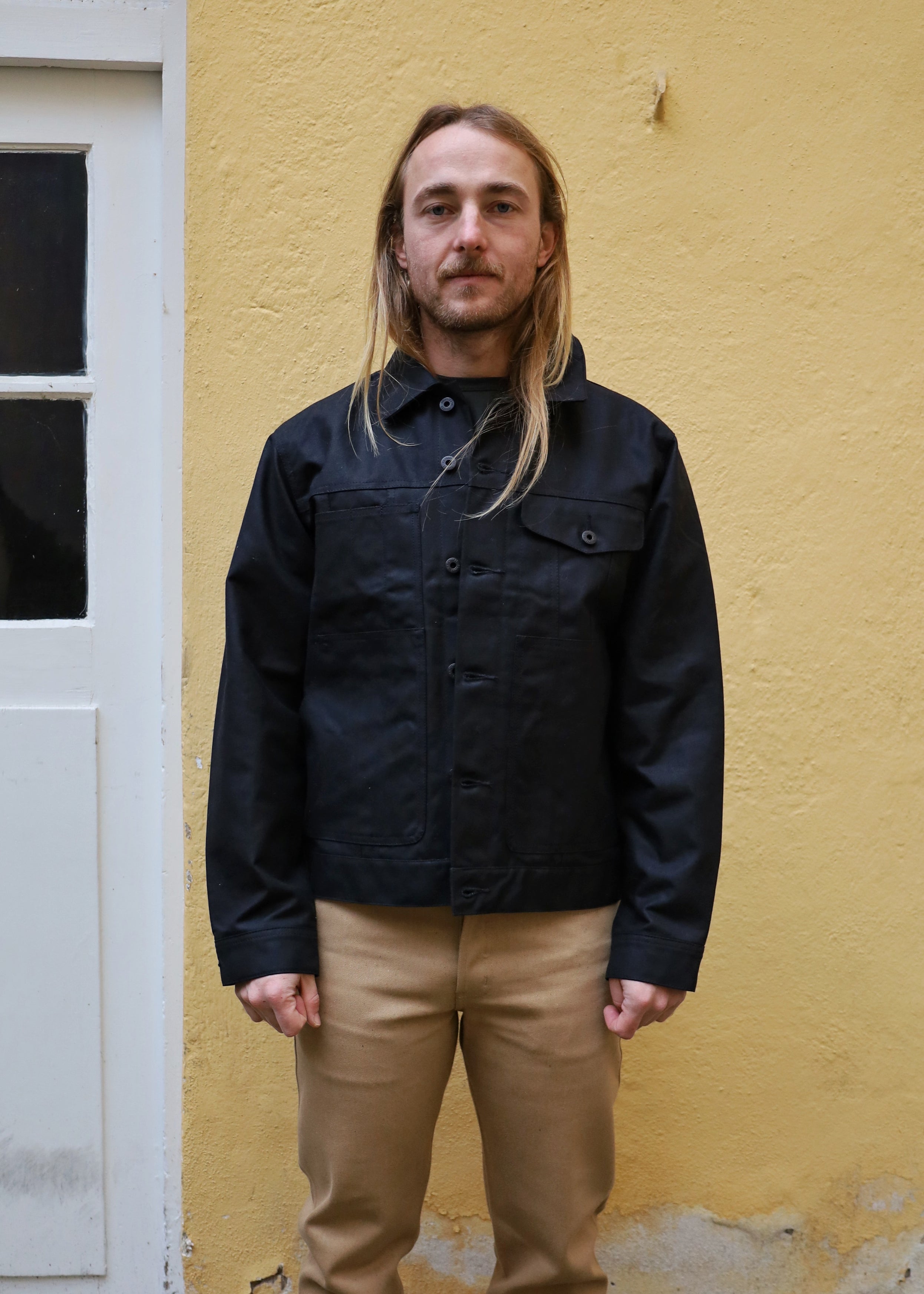 Short Lined Cruiser 001 Black