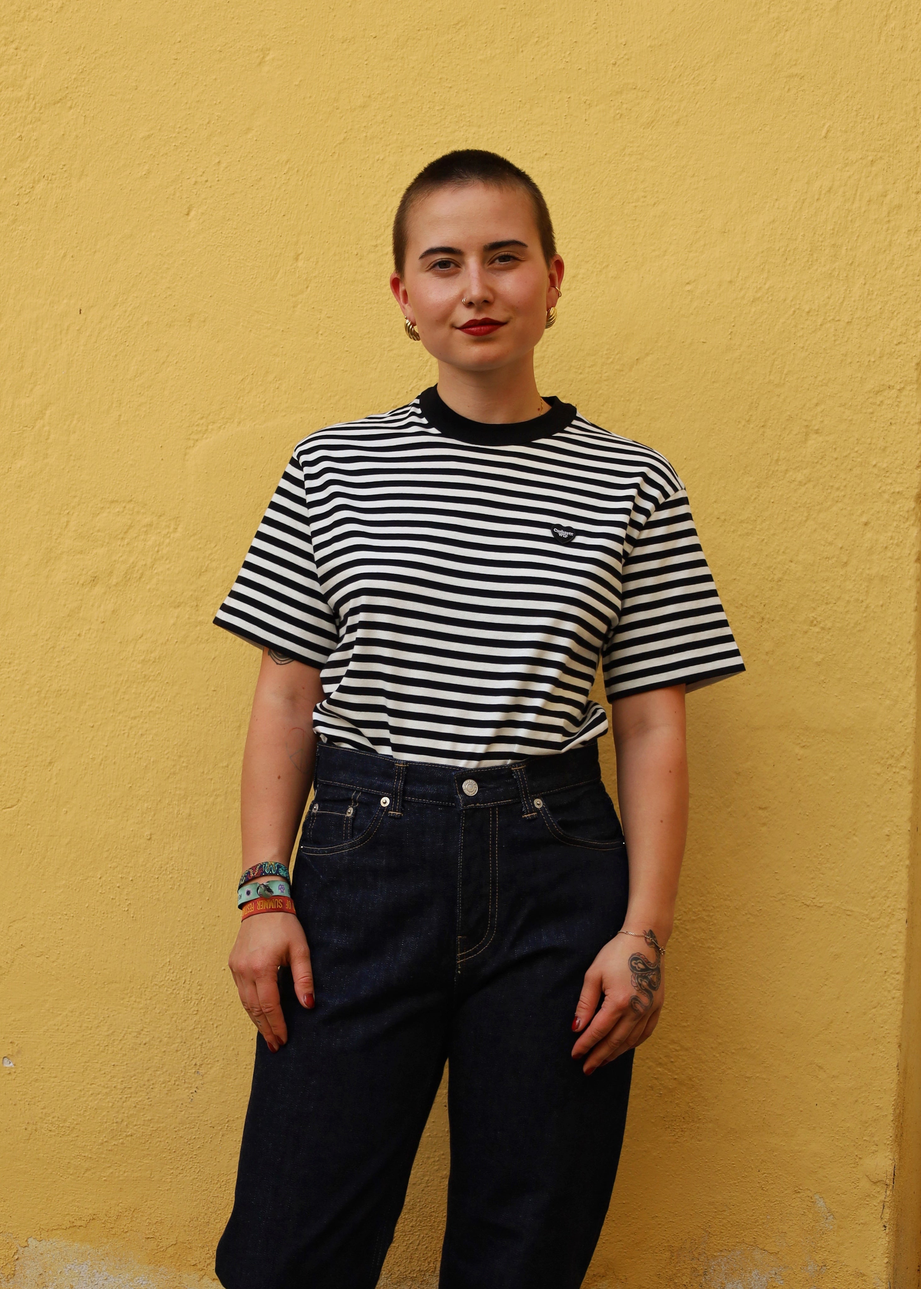 W' Essy Tee - Black/Wax