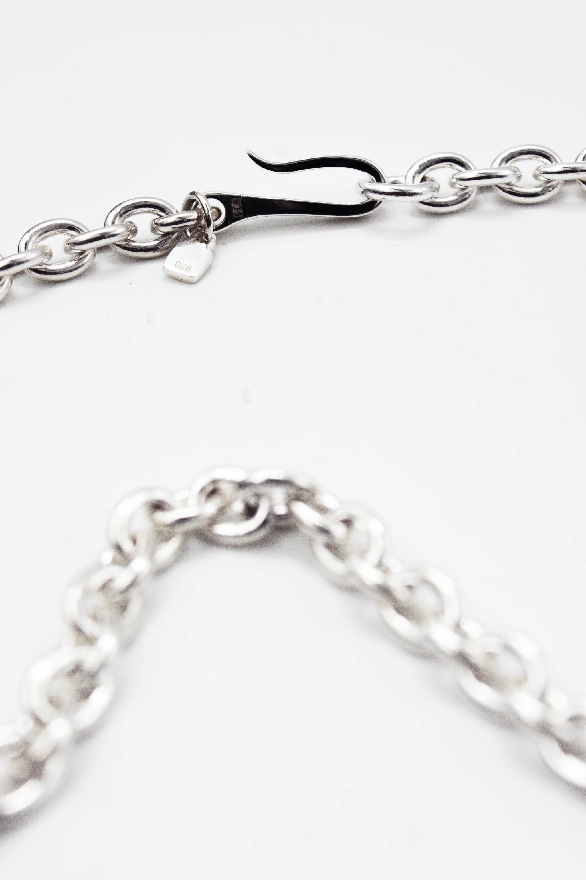 Mid Anchor Hook Necklace 50cm