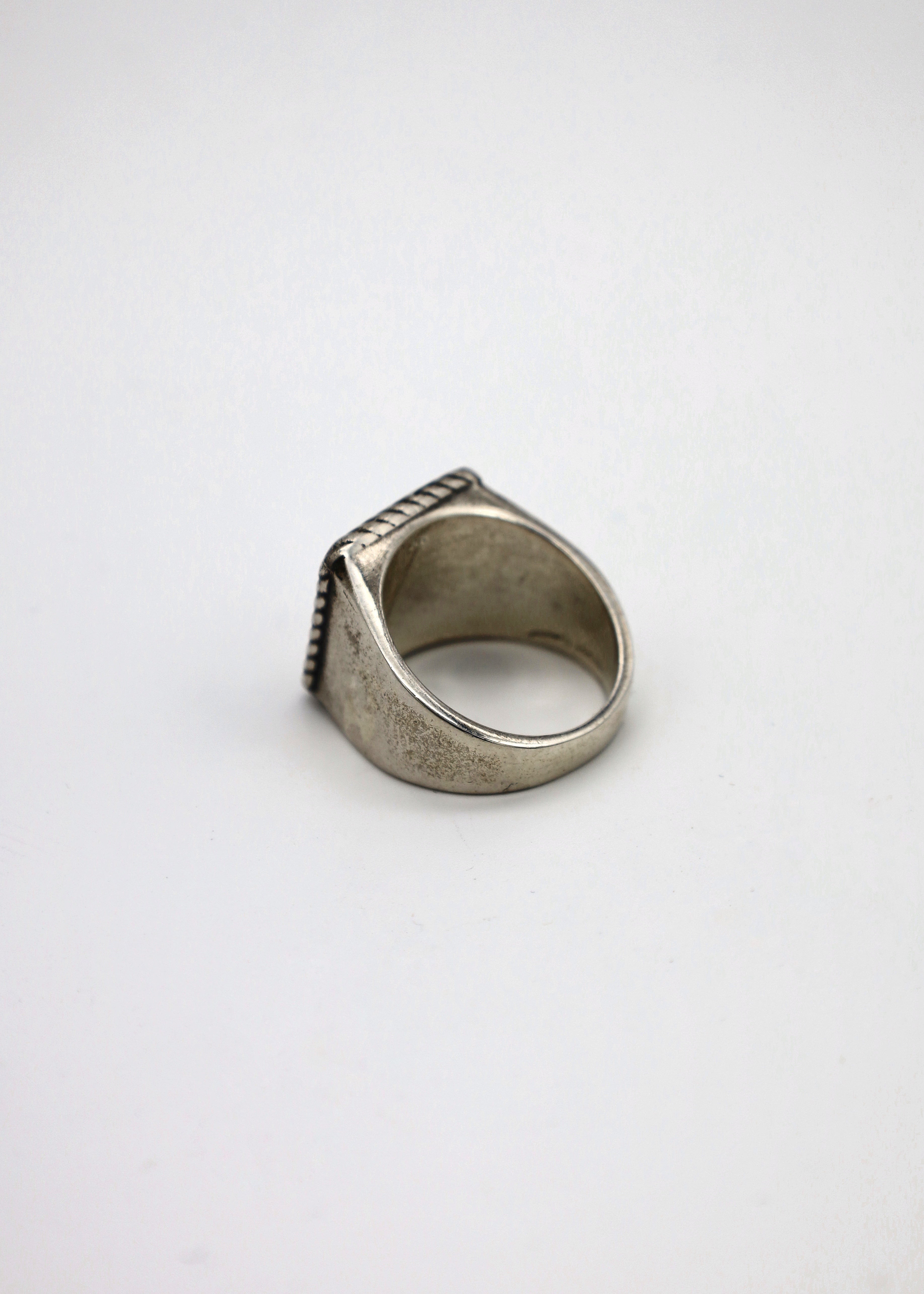 „13“ Ring A-13