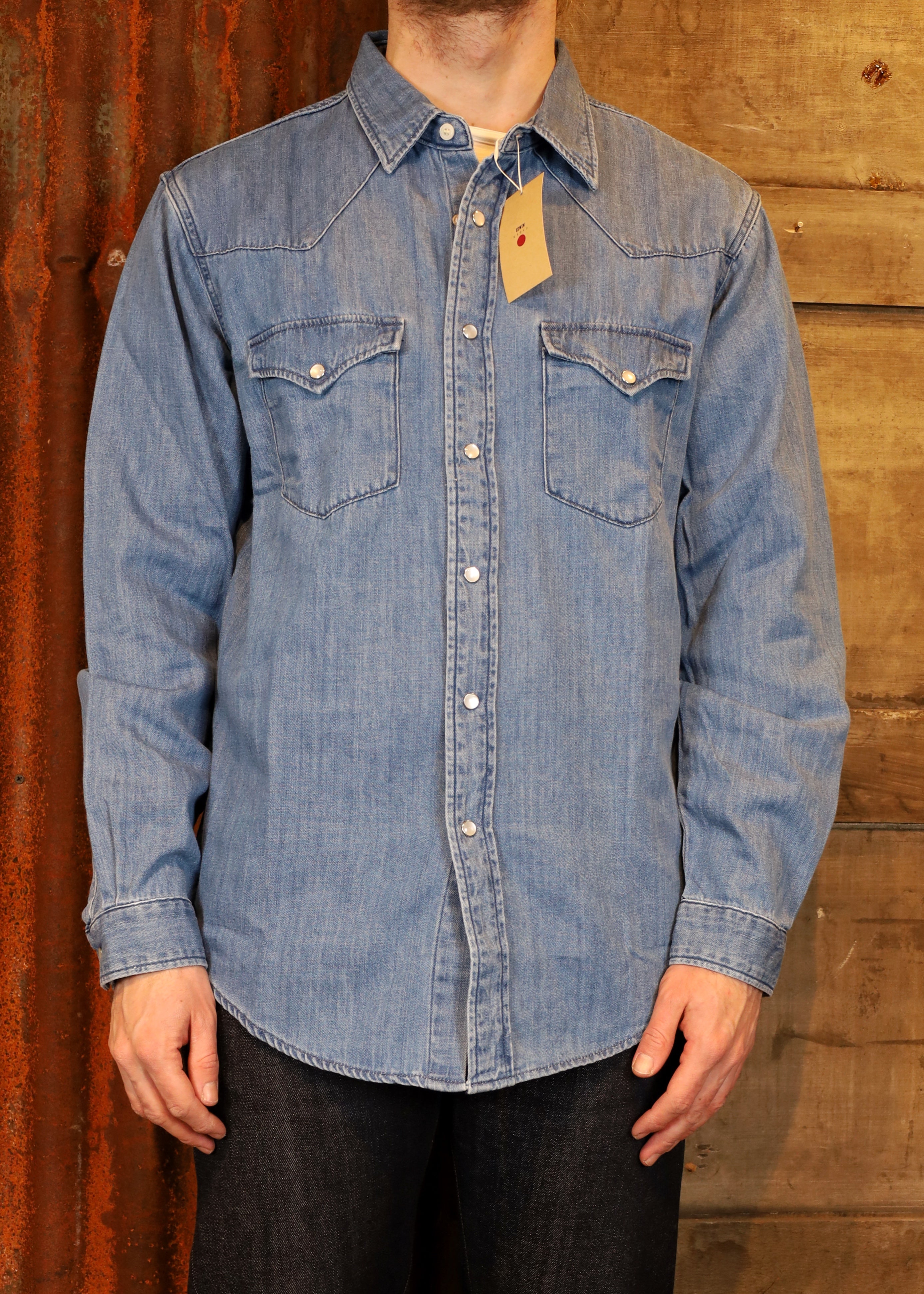 Western Shirt 7oz. Light Used